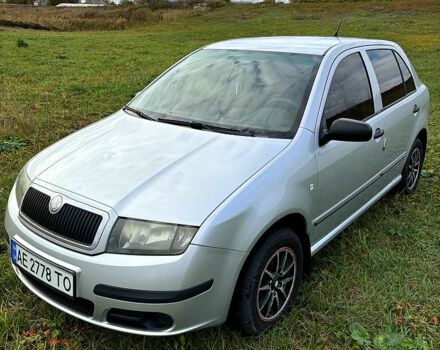 Сірий Шкода Фабія, об'ємом двигуна 1.2 л та пробігом 209 тис. км за 4500 $, фото 4 на Automoto.ua