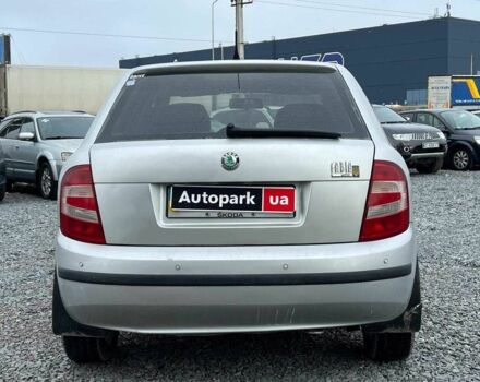 Серый Шкода Фабия, объемом двигателя 1.2 л и пробегом 243 тыс. км за 3390 $, фото 3 на Automoto.ua