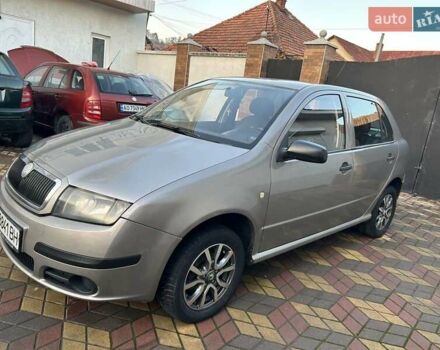 Серый Шкода Фабия, объемом двигателя 1.2 л и пробегом 195 тыс. км за 2850 $, фото 1 на Automoto.ua
