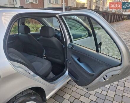 Серый Шкода Фабия, объемом двигателя 1.4 л и пробегом 116 тыс. км за 4650 $, фото 41 на Automoto.ua