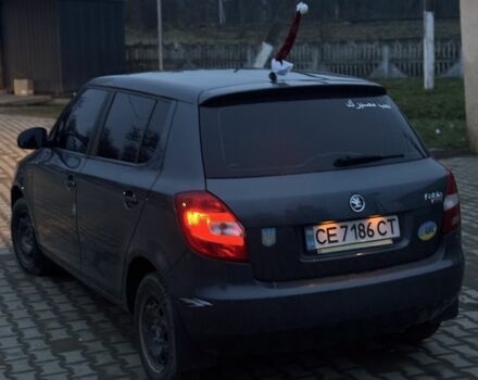 Серый Шкода Фабия, объемом двигателя 1.2 л и пробегом 178 тыс. км за 4500 $, фото 2 на Automoto.ua