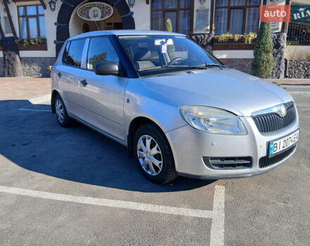 Серый Шкода Фабия, объемом двигателя 1.2 л и пробегом 144 тыс. км за 4700 $, фото 13 на Automoto.ua