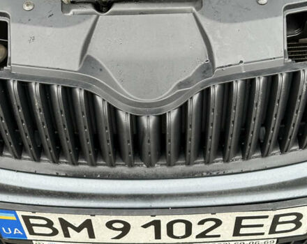 Серый Шкода Фабия, объемом двигателя 1.2 л и пробегом 85 тыс. км за 4800 $, фото 4 на Automoto.ua