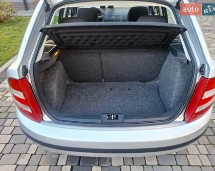 Серый Шкода Фабия, объемом двигателя 1.4 л и пробегом 116 тыс. км за 4650 $, фото 43 на Automoto.ua