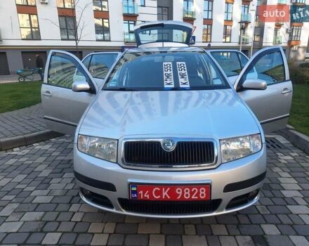 Серый Шкода Фабия, объемом двигателя 1.4 л и пробегом 116 тыс. км за 4650 $, фото 33 на Automoto.ua