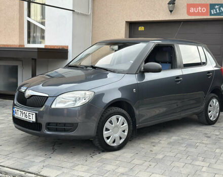 Серый Шкода Фабия, объемом двигателя 1.2 л и пробегом 179 тыс. км за 4299 $, фото 7 на Automoto.ua