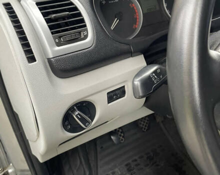 Серый Шкода Фабия, объемом двигателя 1.39 л и пробегом 208 тыс. км за 5500 $, фото 20 на Automoto.ua