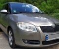 Серый Шкода Фабия, объемом двигателя 1.4 л и пробегом 205 тыс. км за 6000 $, фото 2 на Automoto.ua