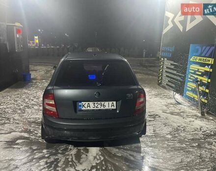 Сірий Шкода Фабія, об'ємом двигуна 1.2 л та пробігом 145 тис. км за 3900 $, фото 14 на Automoto.ua