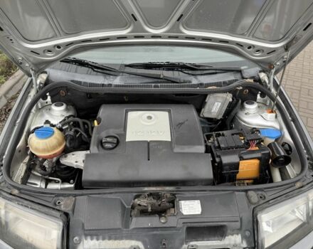 Серый Шкода Фабия, объемом двигателя 1.2 л и пробегом 200 тыс. км за 2700 $, фото 12 на Automoto.ua