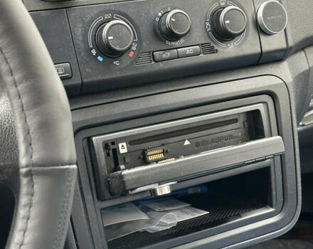 Серый Шкода Фабия, объемом двигателя 1.2 л и пробегом 85 тыс. км за 4800 $, фото 15 на Automoto.ua