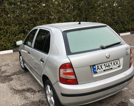 Серый Шкода Фабия, объемом двигателя 1.2 л и пробегом 253 тыс. км за 3600 $, фото 2 на Automoto.ua