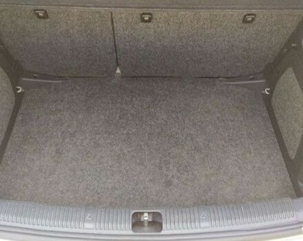 Серый Шкода Фабия, объемом двигателя 1.4 л и пробегом 205 тыс. км за 6000 $, фото 22 на Automoto.ua