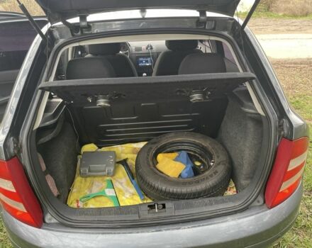 Серый Шкода Фабия, объемом двигателя 1.2 л и пробегом 145 тыс. км за 3900 $, фото 7 на Automoto.ua