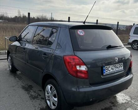 Сірий Шкода Фабія, об'ємом двигуна 1.2 л та пробігом 189 тис. км за 4200 $, фото 2 на Automoto.ua