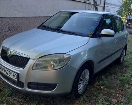 Сірий Шкода Фабія, об'ємом двигуна 1.2 л та пробігом 150 тис. км за 3500 $, фото 2 на Automoto.ua