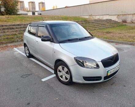 Серый Шкода Фабия, объемом двигателя 1.4 л и пробегом 372 тыс. км за 3500 $, фото 2 на Automoto.ua