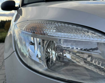 Сірий Шкода Фабія, об'ємом двигуна 1.2 л та пробігом 206 тис. км за 4700 $, фото 3 на Automoto.ua