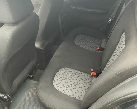 Серый Шкода Фабия, объемом двигателя 1.2 л и пробегом 145 тыс. км за 3900 $, фото 6 на Automoto.ua