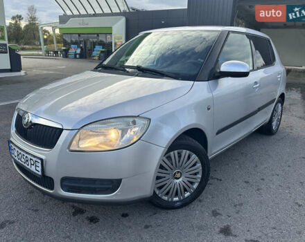 Серый Шкода Фабия, объемом двигателя 1.6 л и пробегом 236 тыс. км за 4850 $, фото 23 на Automoto.ua