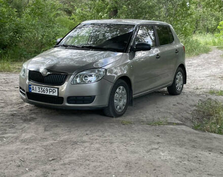 Сірий Шкода Фабія, об'ємом двигуна 1.2 л та пробігом 286 тис. км за 4000 $, фото 1 на Automoto.ua