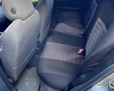 Серый Шкода Фабия, объемом двигателя 1.2 л и пробегом 350 тыс. км за 2400 $, фото 9 на Automoto.ua