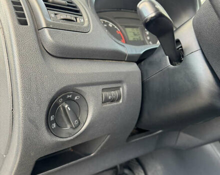 Сірий Шкода Фабія, об'ємом двигуна 1.2 л та пробігом 206 тис. км за 4700 $, фото 13 на Automoto.ua