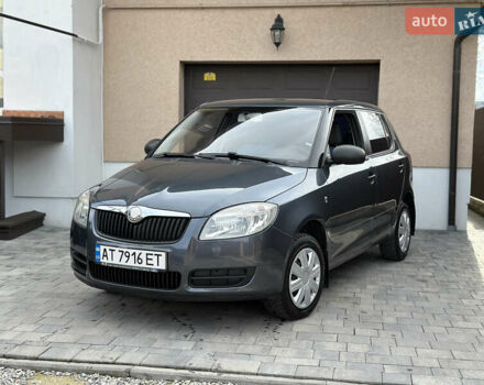 Серый Шкода Фабия, объемом двигателя 1.2 л и пробегом 179 тыс. км за 4299 $, фото 6 на Automoto.ua