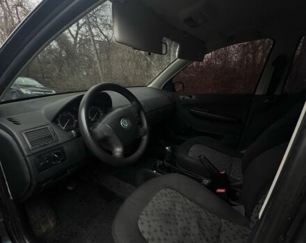 Серый Шкода Фабия, объемом двигателя 1.2 л и пробегом 199 тыс. км за 3500 $, фото 8 на Automoto.ua