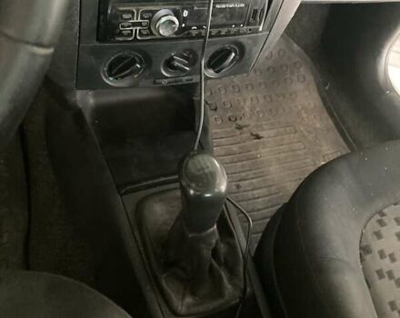 Серый Шкода Фабия, объемом двигателя 1.2 л и пробегом 294 тыс. км за 3500 $, фото 5 на Automoto.ua