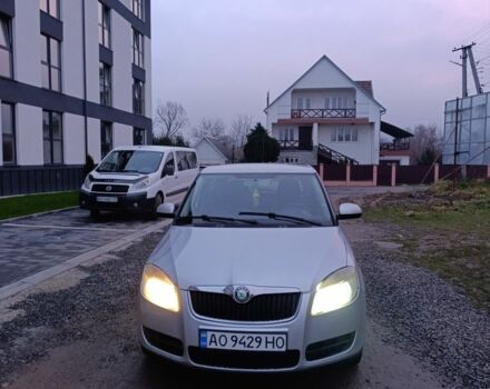 Серый Шкода Фабия, объемом двигателя 1.2 л и пробегом 226 тыс. км за 3125 $, фото 2 на Automoto.ua