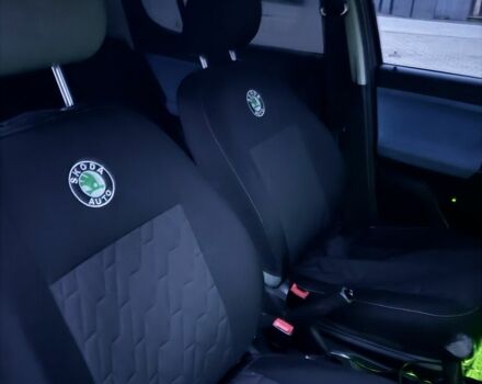 Серый Шкода Фабия, объемом двигателя 1.2 л и пробегом 178 тыс. км за 4500 $, фото 6 на Automoto.ua