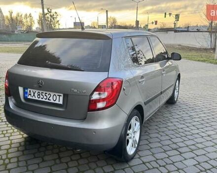 Серый Шкода Фабия, объемом двигателя 1.6 л и пробегом 198 тыс. км за 5900 $, фото 4 на Automoto.ua