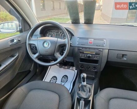 Серый Шкода Фабия, объемом двигателя 1.4 л и пробегом 116 тыс. км за 4650 $, фото 53 на Automoto.ua