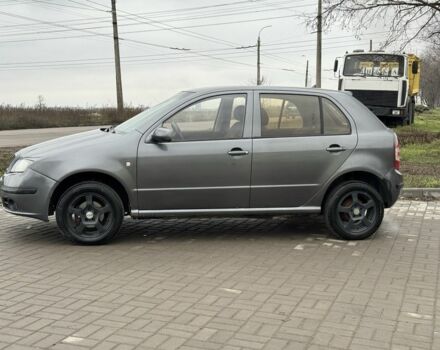 Серый Шкода Фабия, объемом двигателя 1.2 л и пробегом 200 тыс. км за 2700 $, фото 3 на Automoto.ua