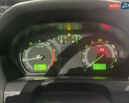 Сірий Шкода Фабія, об'ємом двигуна 1.2 л та пробігом 145 тис. км за 3900 $, фото 9 на Automoto.ua