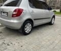 Серый Шкода Фабия, объемом двигателя 1.4 л и пробегом 208 тыс. км за 5500 $, фото 2 на Automoto.ua