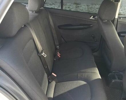 Сірий Шкода Фабія, об'ємом двигуна 1.39 л та пробігом 209 тис. км за 5400 $, фото 42 на Automoto.ua