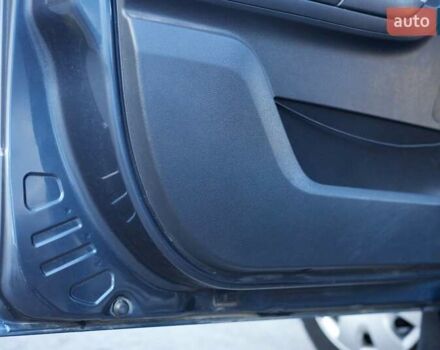 Серый Шкода Фабия, объемом двигателя 1.39 л и пробегом 211 тыс. км за 3900 $, фото 14 на Automoto.ua