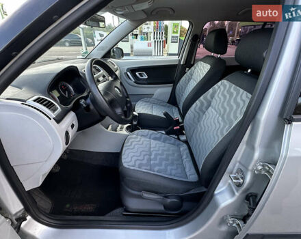 Серый Шкода Фабия, объемом двигателя 1.6 л и пробегом 236 тыс. км за 4850 $, фото 30 на Automoto.ua