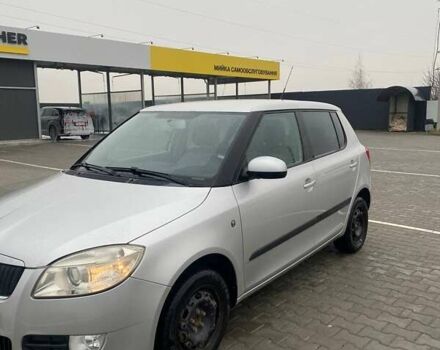 Серый Шкода Фабия, объемом двигателя 1.39 л и пробегом 360 тыс. км за 5000 $, фото 3 на Automoto.ua