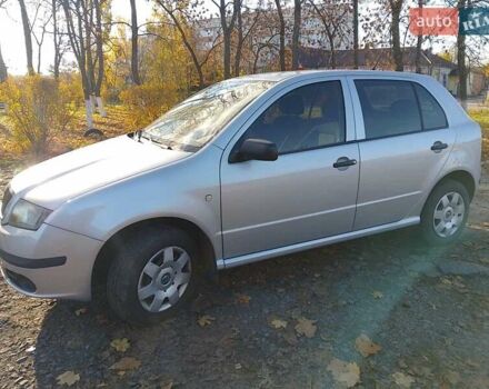 Шкода Фабия 2007 в Сквира на Automoto.ua Серый Шкода Фабия, объемом двигателя 1.2 л и пробегом 202 тыс. км за 3750 $, фото 5 на Automoto.ua