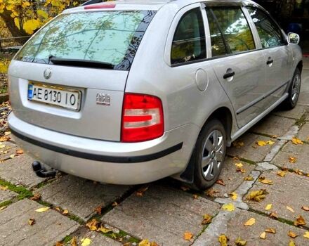 Серый Шкода Фабия, объемом двигателя 1.2 л и пробегом 140 тыс. км за 3500 $, фото 1 на Automoto.ua