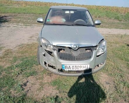 Сірий Шкода Фабія, об'ємом двигуна 1.4 л та пробігом 137 тис. км за 2900 $, фото 2 на Automoto.ua