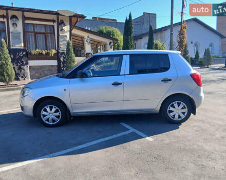 Серый Шкода Фабия, объемом двигателя 1.2 л и пробегом 144 тыс. км за 4700 $, фото 1 на Automoto.ua