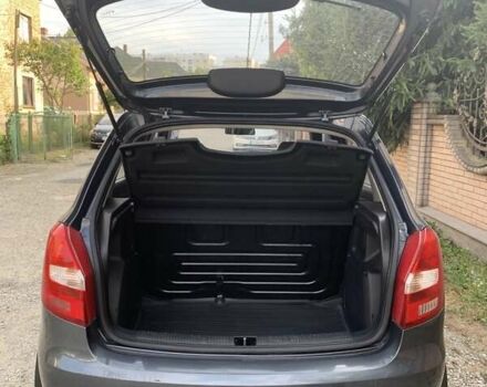 Серый Шкода Фабия, объемом двигателя 1.2 л и пробегом 80 тыс. км за 4700 $, фото 9 на Automoto.ua