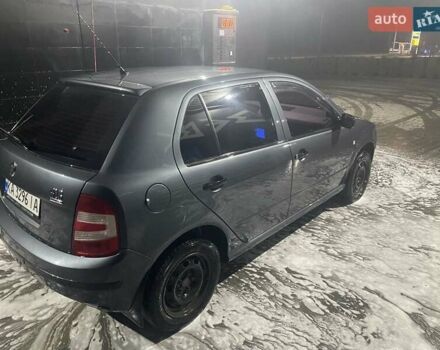 Сірий Шкода Фабія, об'ємом двигуна 1.2 л та пробігом 145 тис. км за 3900 $, фото 13 на Automoto.ua