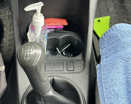 Серый Шкода Фабия, объемом двигателя 1.2 л и пробегом 85 тыс. км за 4800 $, фото 12 на Automoto.ua