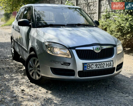 Сірий Шкода Фабія, об'ємом двигуна 1.2 л та пробігом 245 тис. км за 3150 $, фото 7 на Automoto.ua