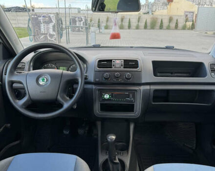 Сірий Шкода Фабія, об'ємом двигуна 1.2 л та пробігом 206 тис. км за 4700 $, фото 16 на Automoto.ua